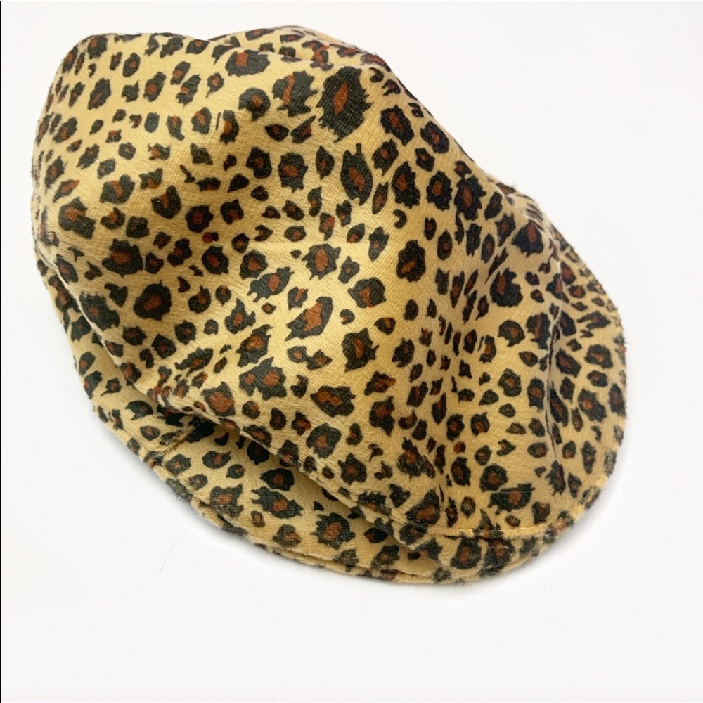 Messenger Cap Hat Leopard